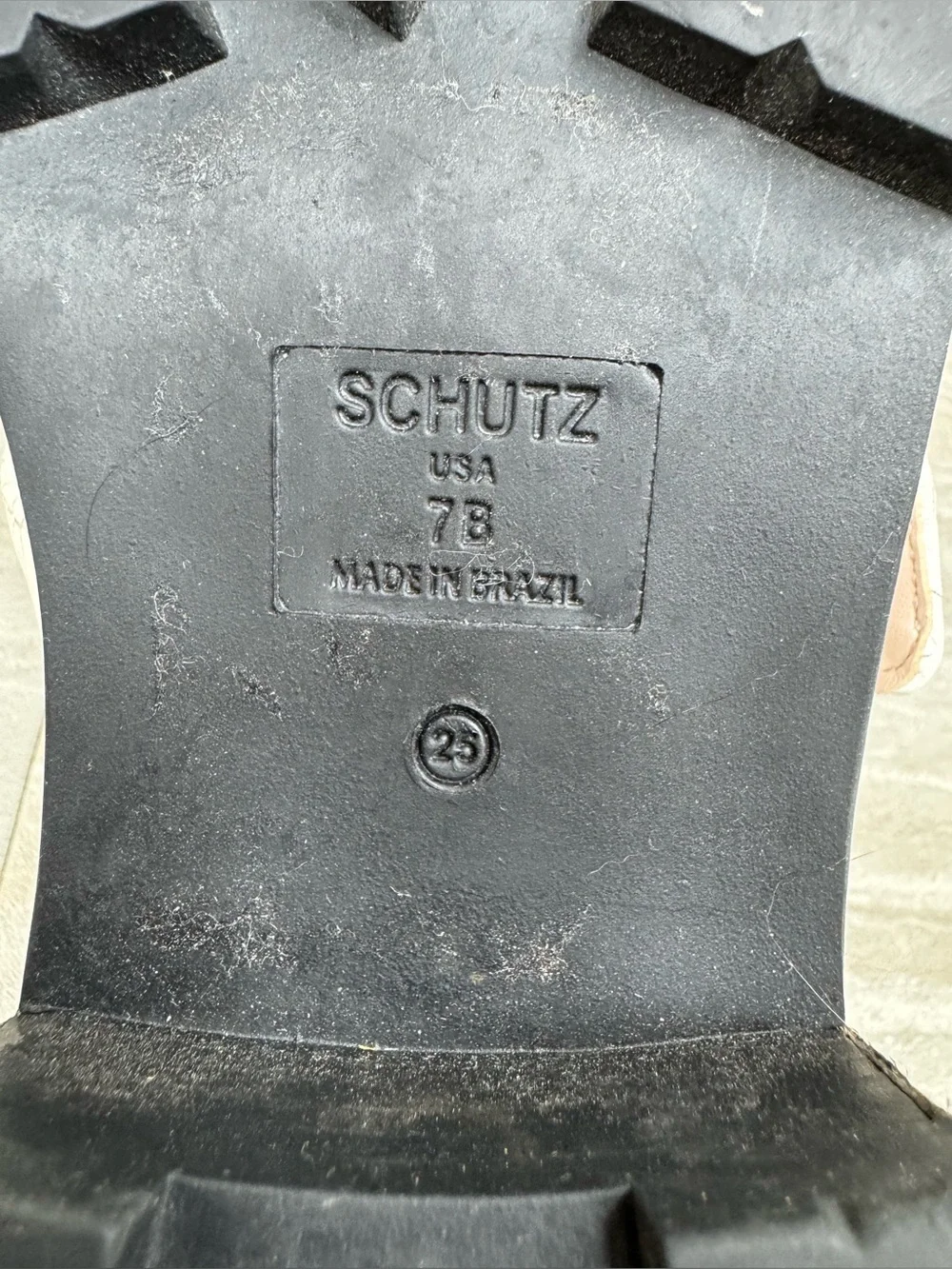 SCHUTZ white leather